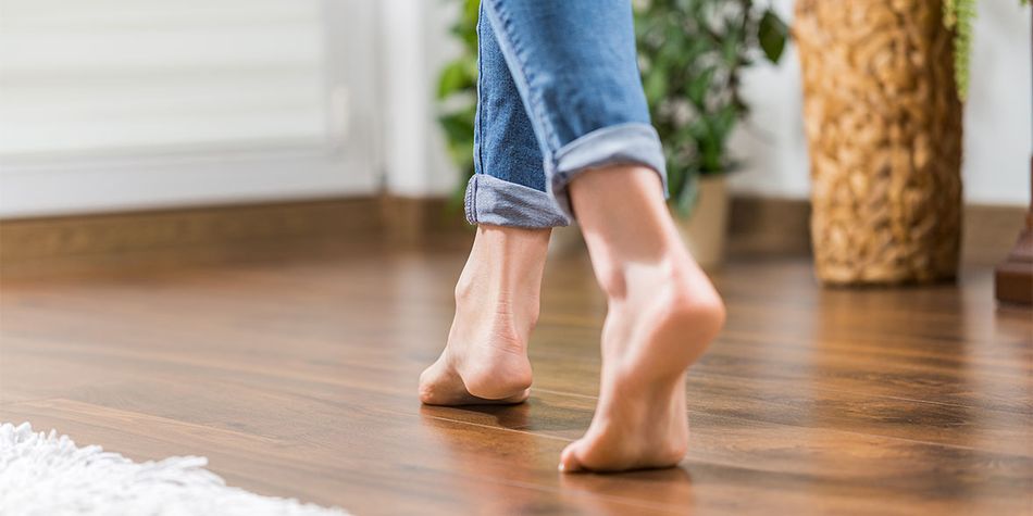 Electric vs water underfloor heating: installation, efficiency and user reviews compared