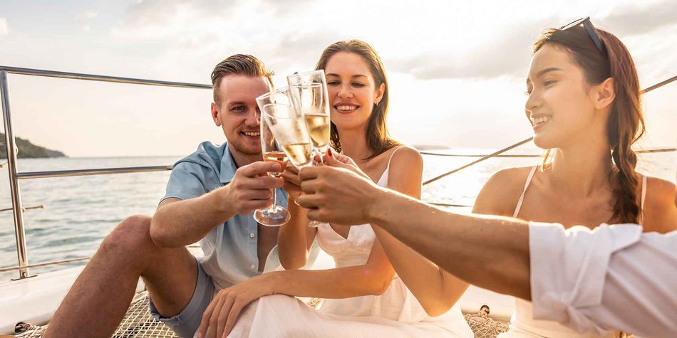 Should you buy a cruise drinks package?